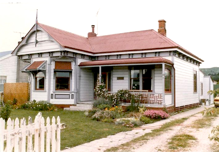 House, 435 Palmerston Road, Gisborne. Image included in Field Record Form Collection